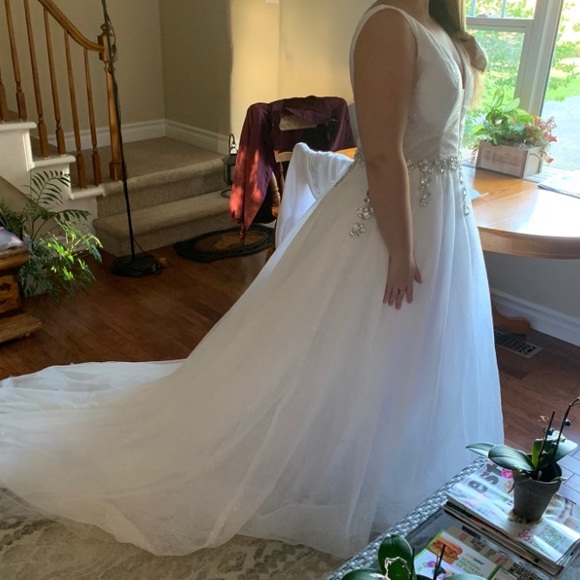 Sparkle Wedding Dress ✨ NWOT - Picture 5 of 8